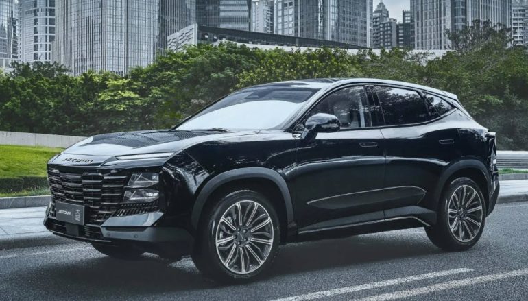 В чем главная изюминка Jetour Dashing: разбор дизайна и технологий