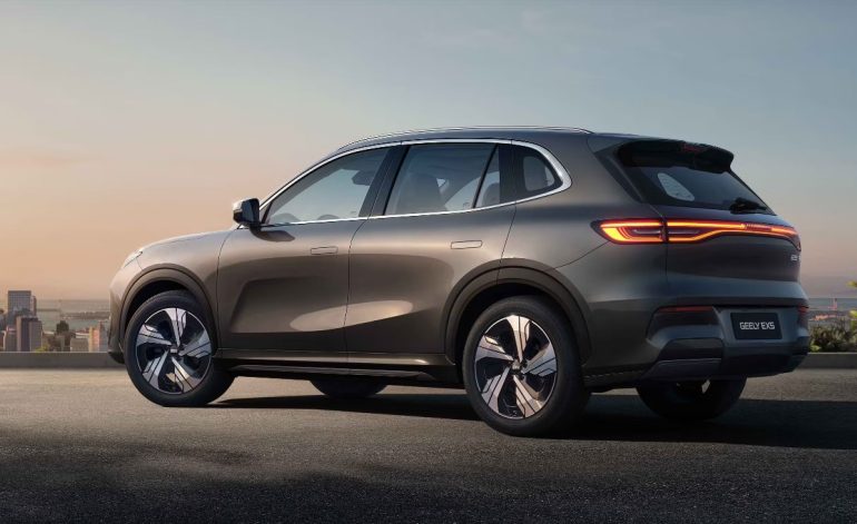 Экономия и стиль: основные преимущества Geely EX5