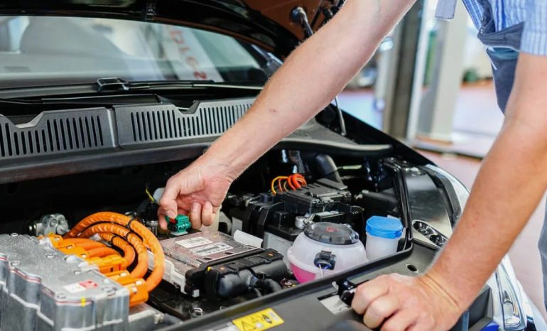 Как выбрать сервис для электромобиля: на что обратить внимание владельцу