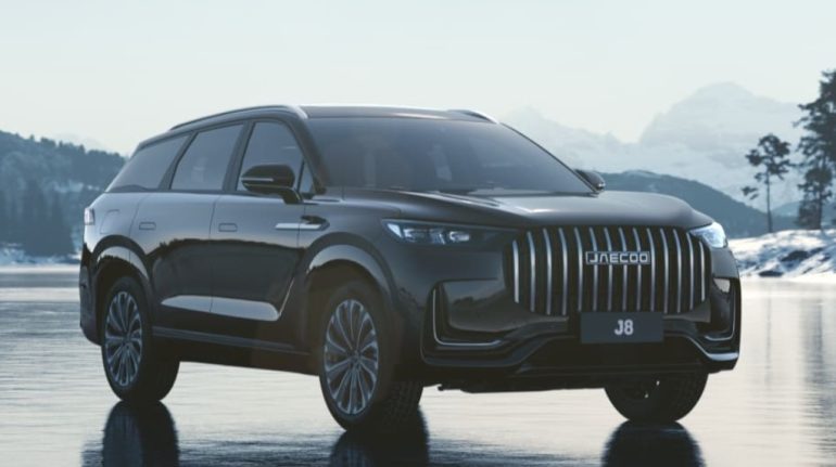 JAECOO J8 для путешествий: удобно ли семье и хватит ли багажника