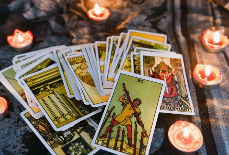 Гадания на суженого онлайн для тех, кто только что расстался: стоит ли лезть в будущие отношения