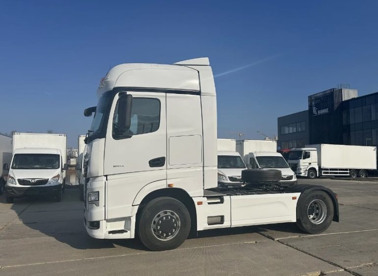 Седельный тягач 54901 модификации: сравнение версий и выбор оптимальной комплектации